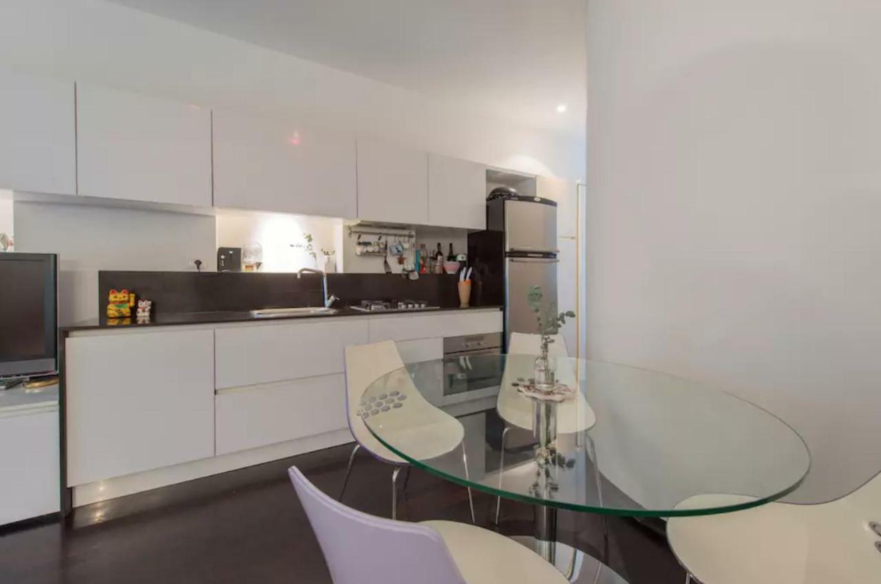 Lovely Apartment In The Heart Of Milan Exterior photo