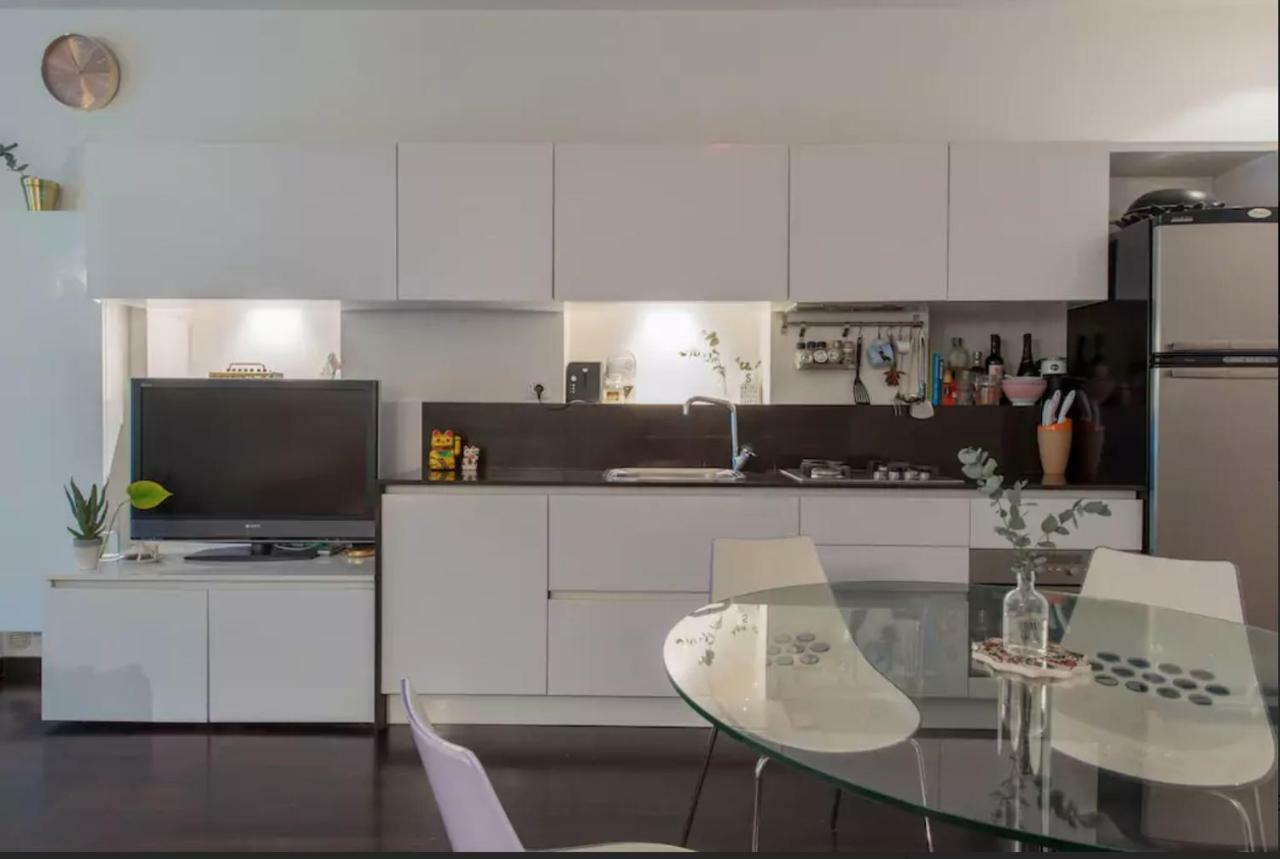 Lovely Apartment In The Heart Of Milan Exterior photo
