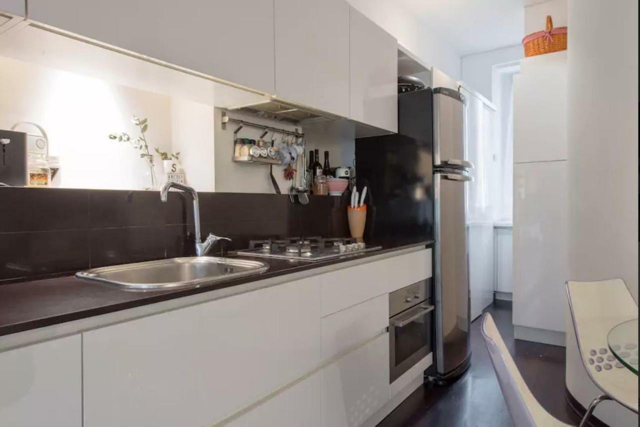 Lovely Apartment In The Heart Of Milan Exterior photo